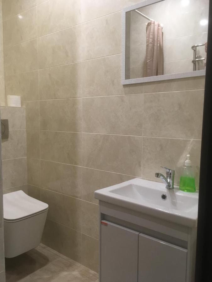 Mini-Hotel Neptun Ровно Экстерьер фото