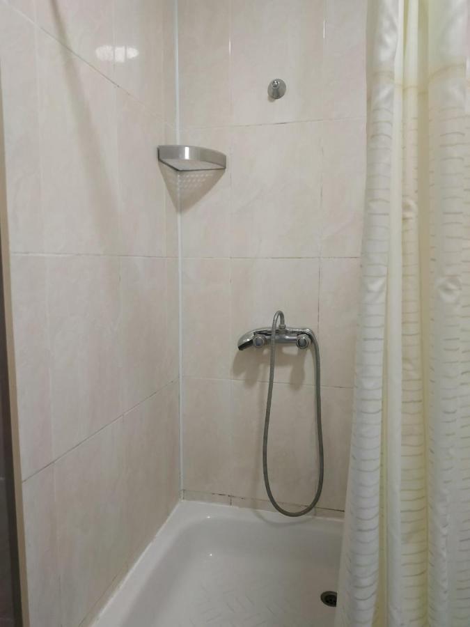 Mini-Hotel Neptun Ровно Экстерьер фото
